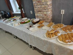 食堂餐.jpg